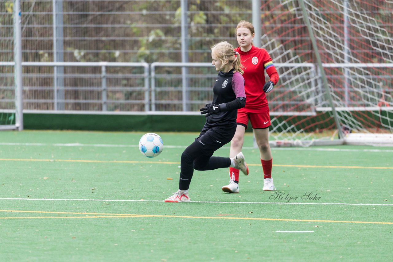 Bild 357 - wBJ VfL Pinneberg - Eimsbuettler TV2 : Ergebnis: 3:5